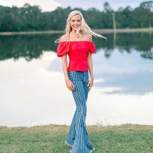 Meet your Posher, Lauren